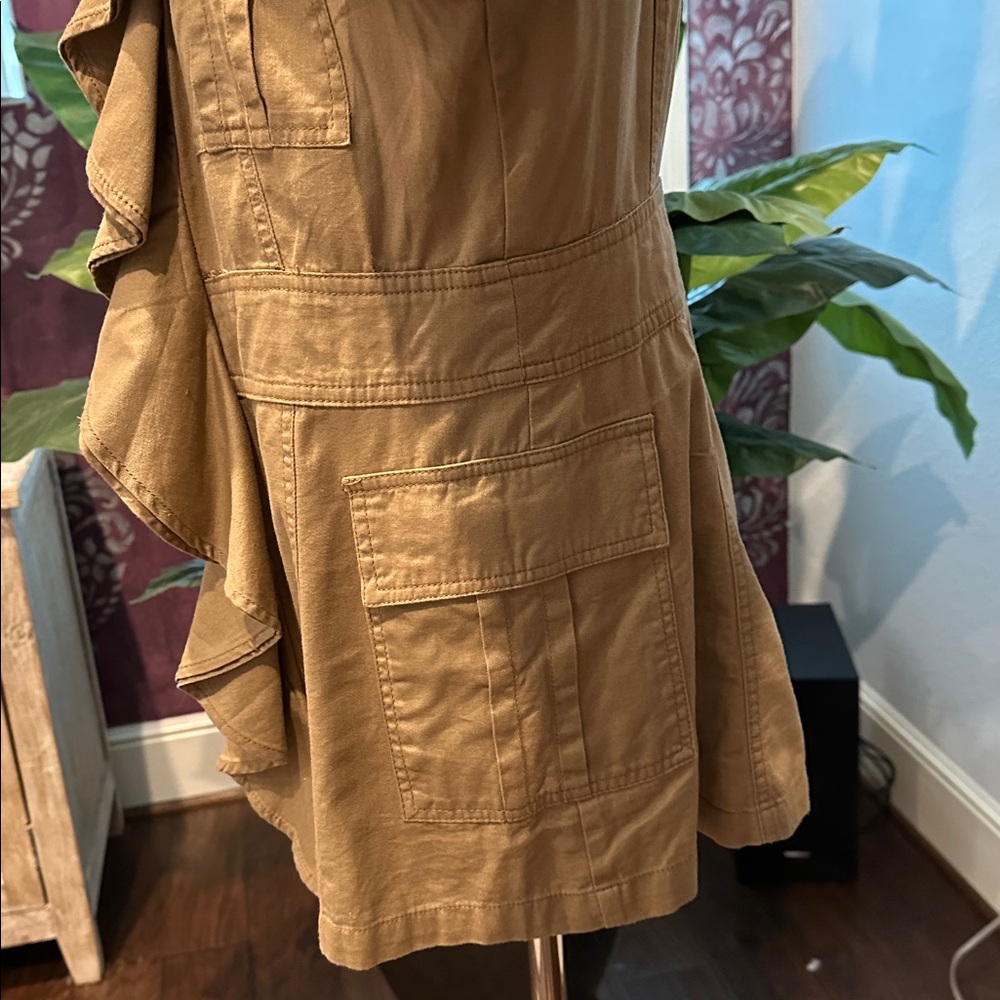 Stylish Tan Ruffle Jacket - Picture 4 of 8
